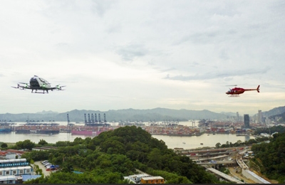 人民日报：自动驾驶飞行器牵手直升机 大湾区探索融合空域下的城市空中交通运行模式